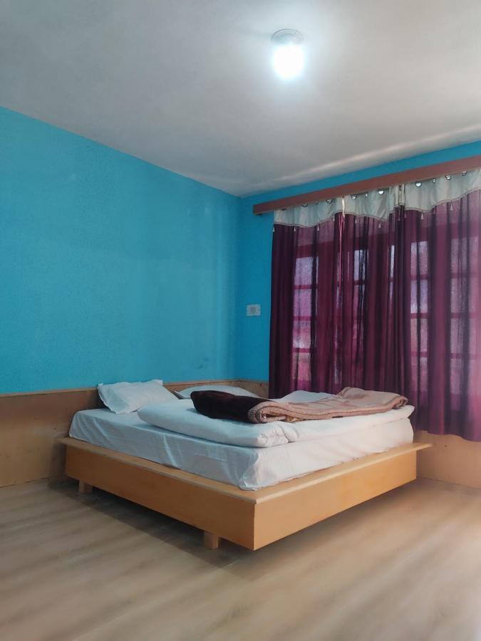 Woods Inn Mountain View Manali Exterior foto